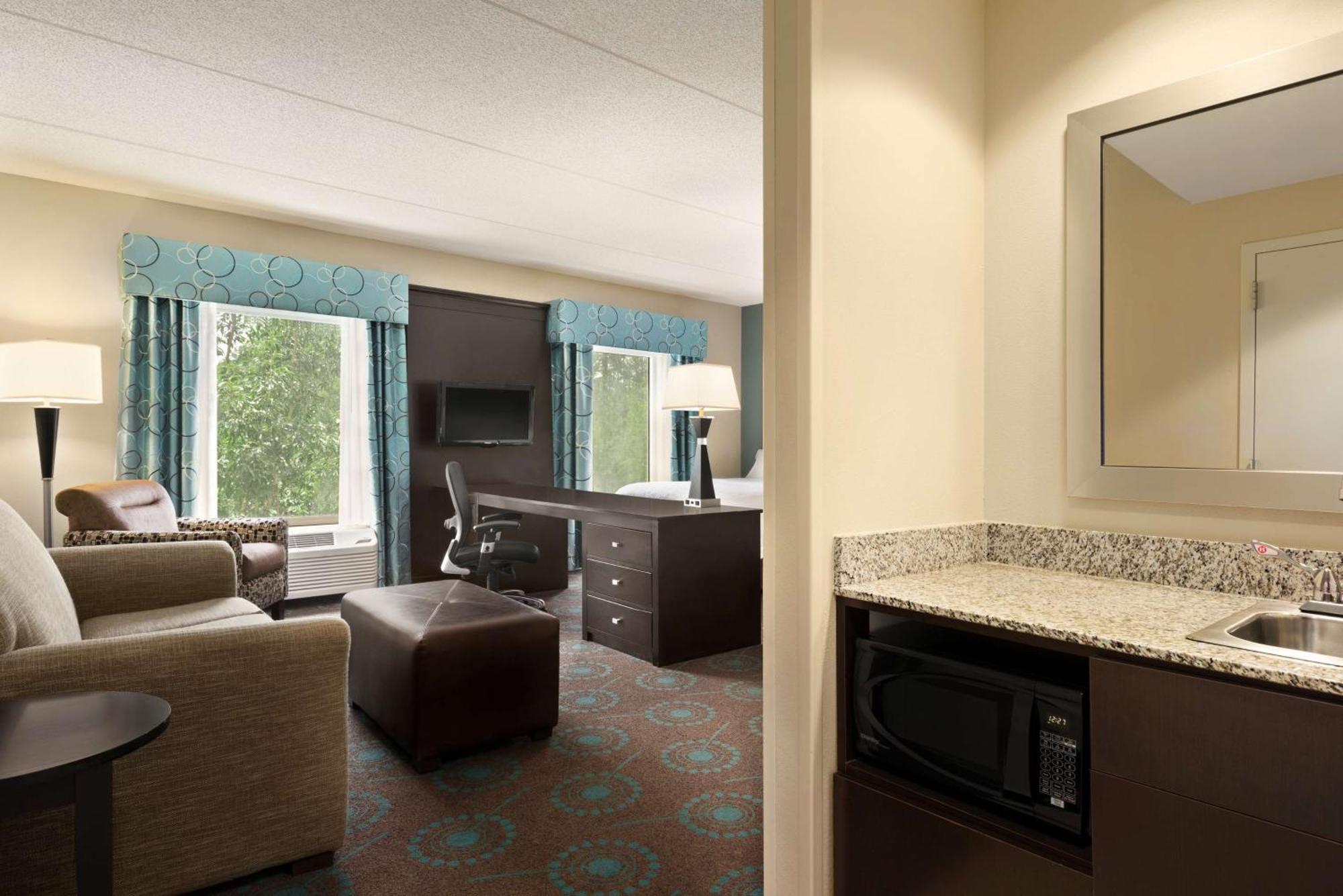 Hampton Inn & Suites Bluffton-Sun City Exterior photo